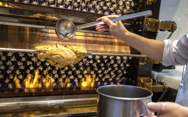 Mercure Chantilly Resort & Conventions