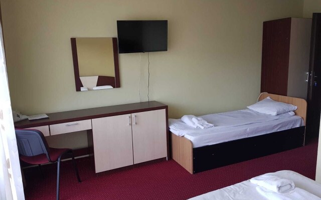Iri Busteni Hotel