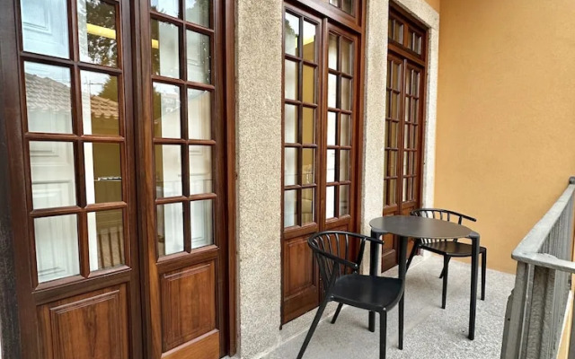 Collection 1B in Oporto