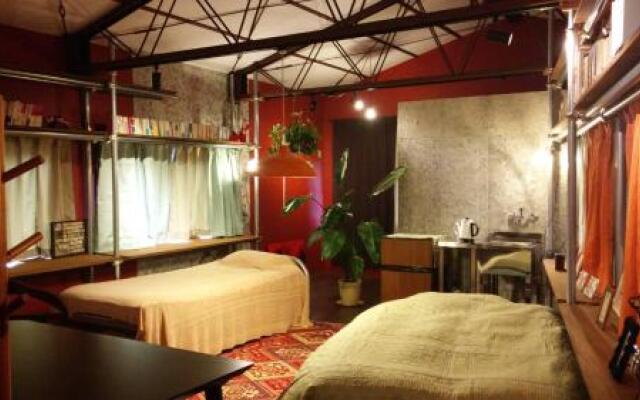 Ume house / Ume Upstairs