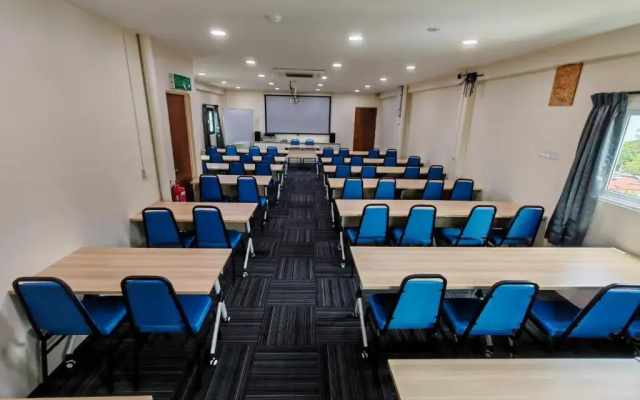 Pangkor Pop Ash Hotel