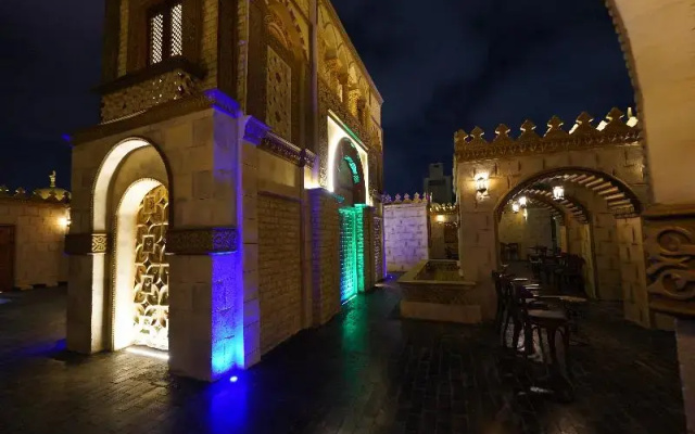 Pyramids Khan Hotel