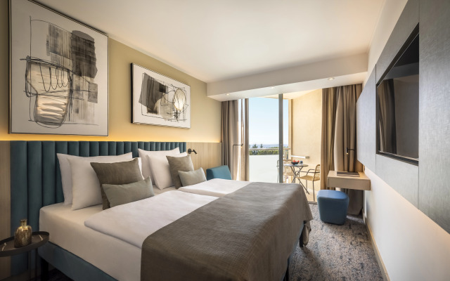 Aminess Vival Maestral Hotel