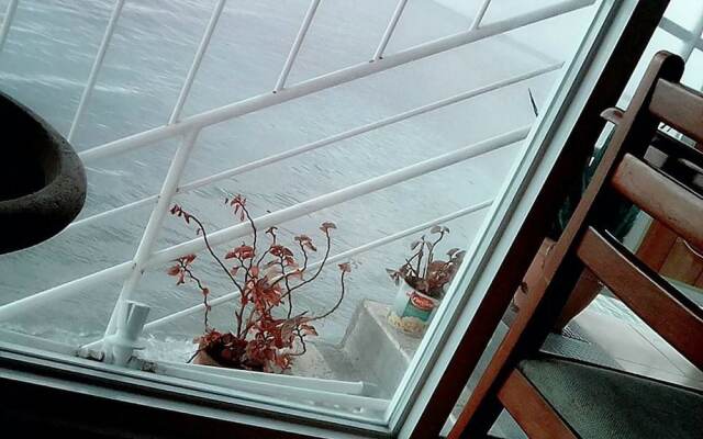 Ai's Beach Resort & Restaurant