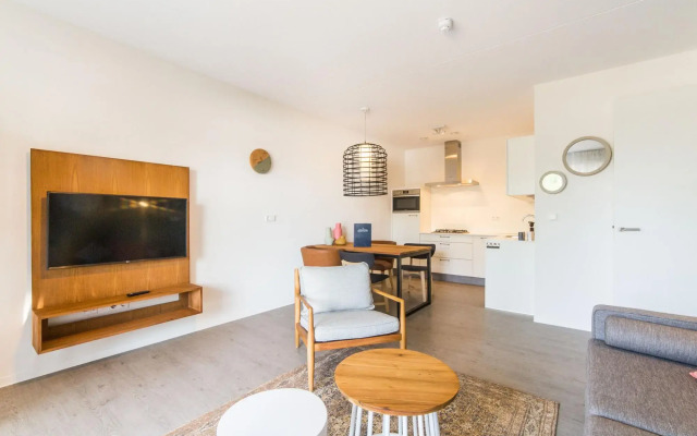 Modern Apartment, Just 4 km. From Maastricht