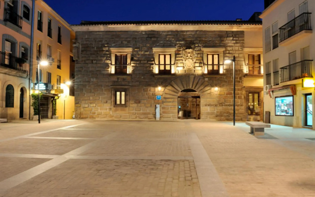 Rusticae Palacio Carvajal Girón