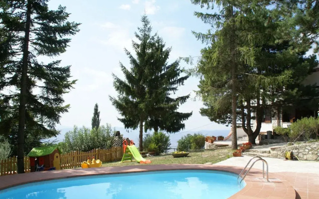 Modern Holiday Home in Spello With Private Pool