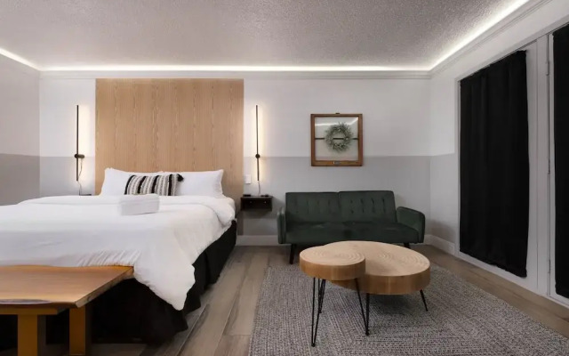 The Westerner - Extended Stay