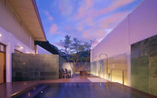Yamamura Annex