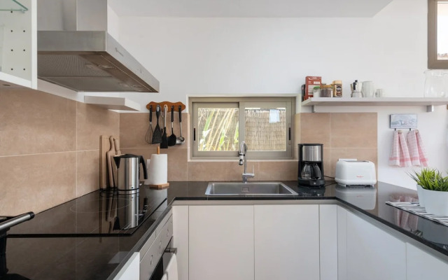 Garlanda 1 in Cala Llombards