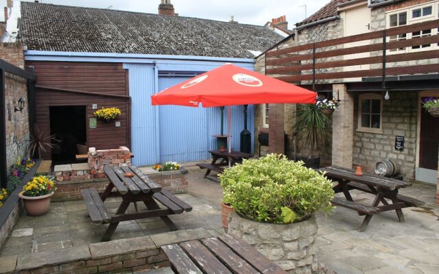 Rose and Crown