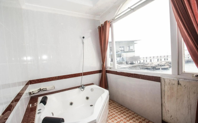 Allisa Resort Hotel