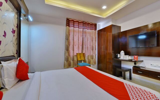 OYO 7011 Shri Nakshatra Excellency