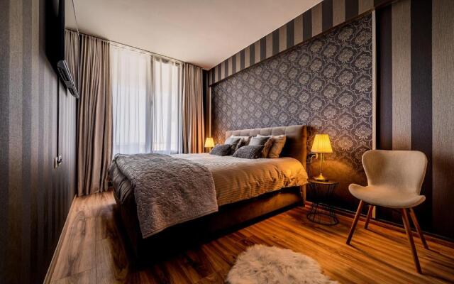 Penthouse Chic by Landev