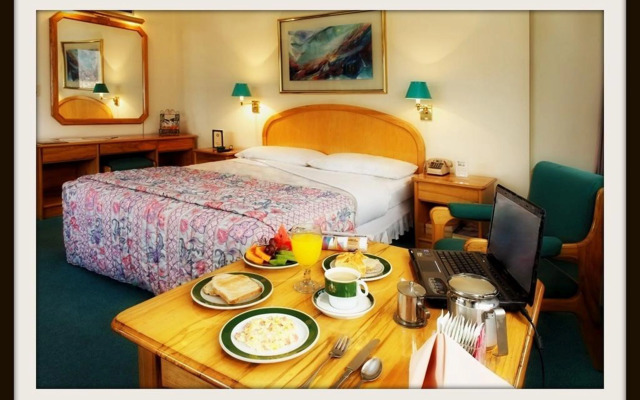 Hotel Diplomat