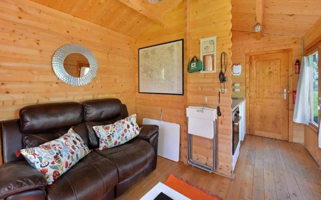 The Cabin with Hot Tub