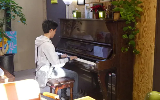 Travelers Planet Studio Type Hostel