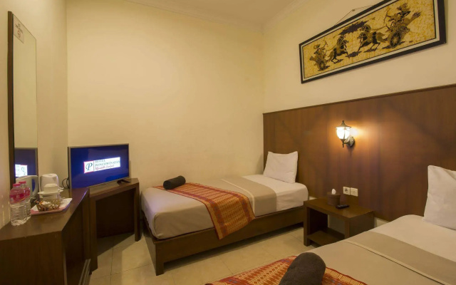 Poncowinatan Hotel