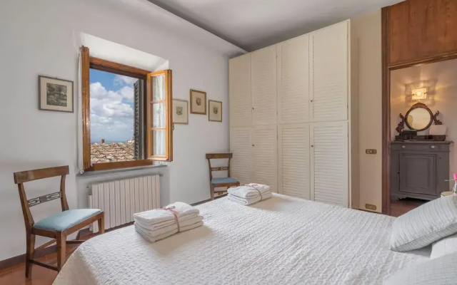 Casa Martina, Piazza Delle Erbe, San Gimignano
