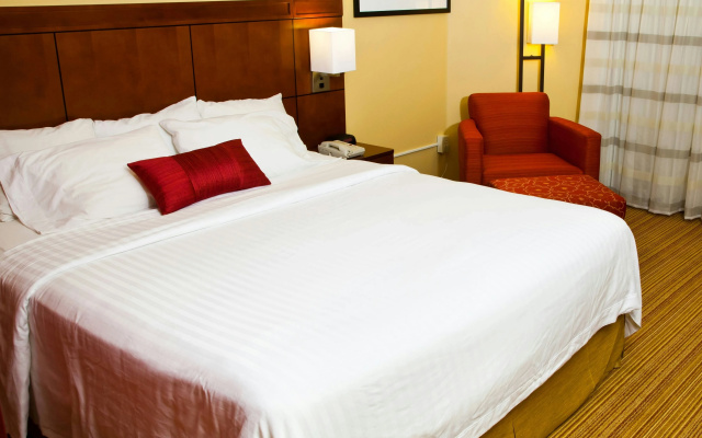 Courtyard by Marriott La Crosse