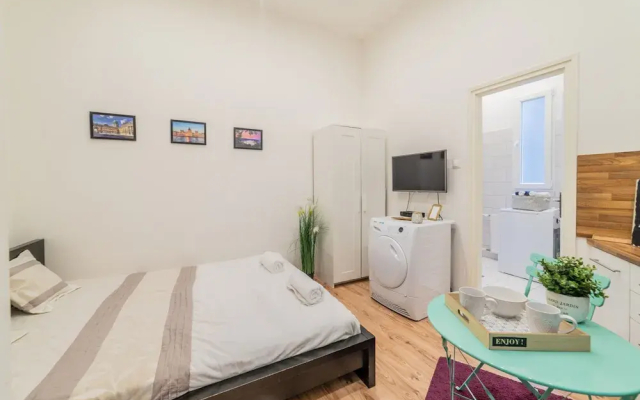 Real Apartments Anker II