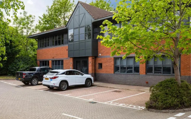 home.ly - Watford Premier Apartments