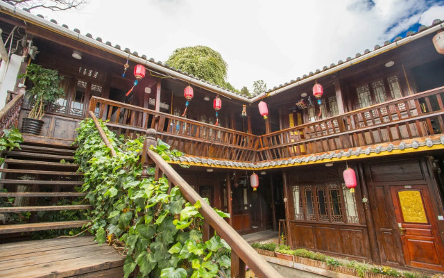 Travel Around the World Inn