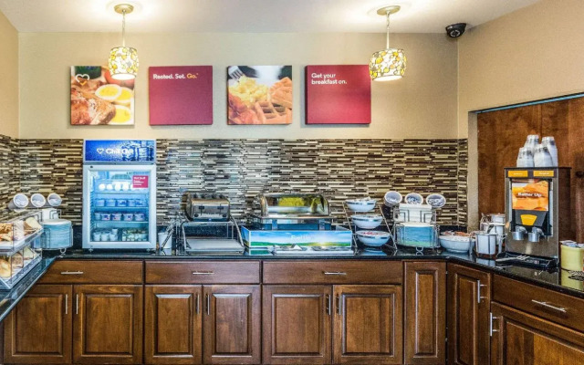 Comfort Inn & Suites North Aurora - Naperville