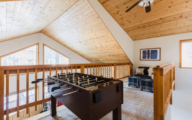 Summit Cabin 1 - Jumper