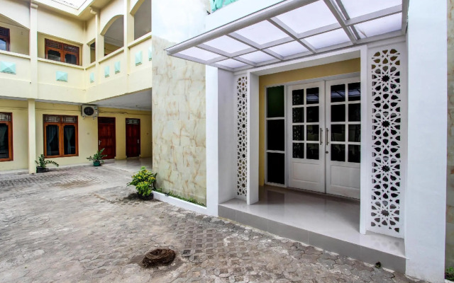 OYO 91603 Wisma Garuda