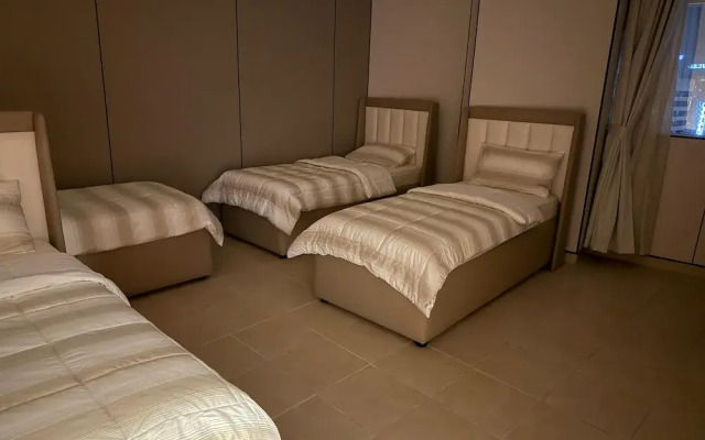 Burj Khalifa DownTown Hostell