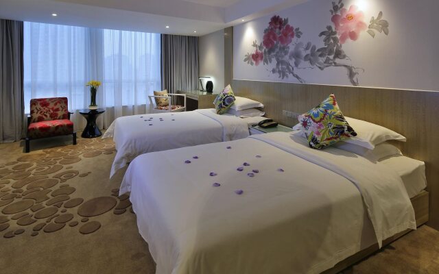 Paco Business Hotel Guangzhou Baiyun Road Branch