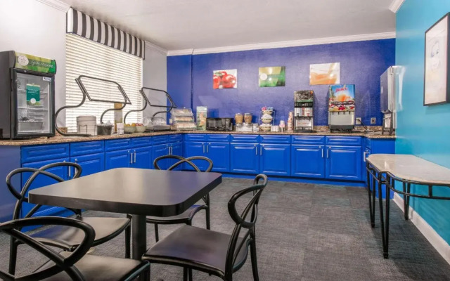 Spark by Hilton Orlando near Universal