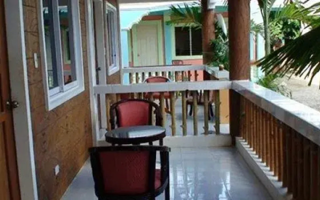 La Oviedo Villa Resort