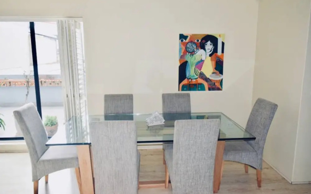 2 Bedroom Apartment in Cape Town City Centre