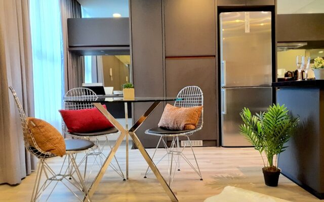 Verve Suite KL Designer Apt by BeeStay