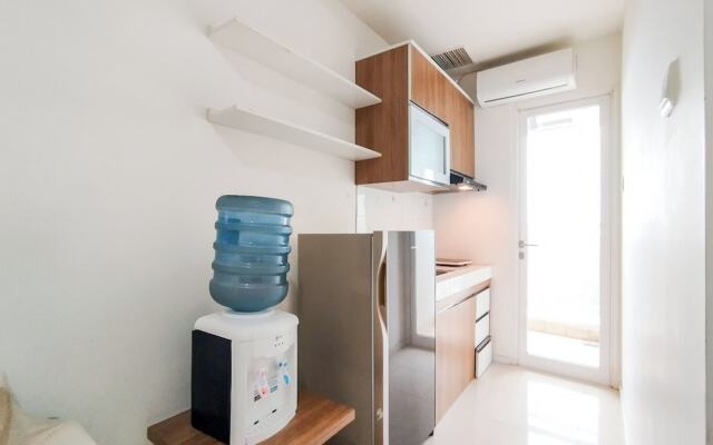 Homey 1Br Apartment At Parahyangan Residence