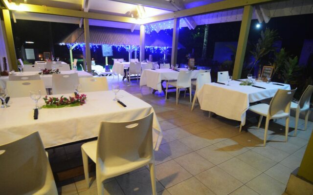 Coconut Palms Resort