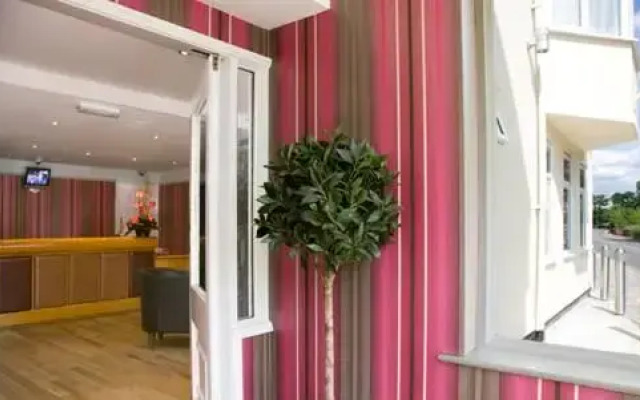 Harrisons Hotel