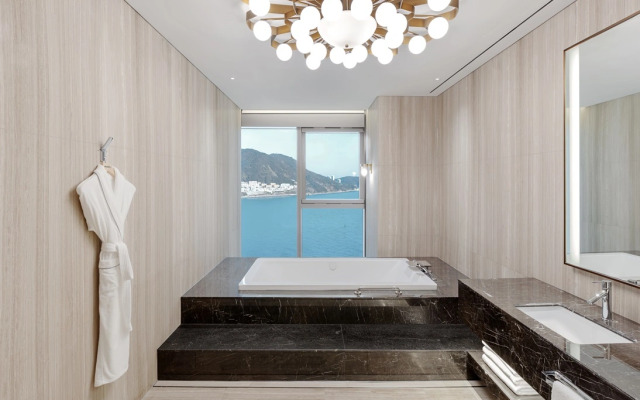 Wyndham Grand Busan Ijin