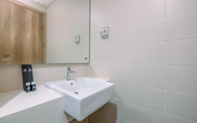 Simply 1Br Apartment At Pejaten Park Residence