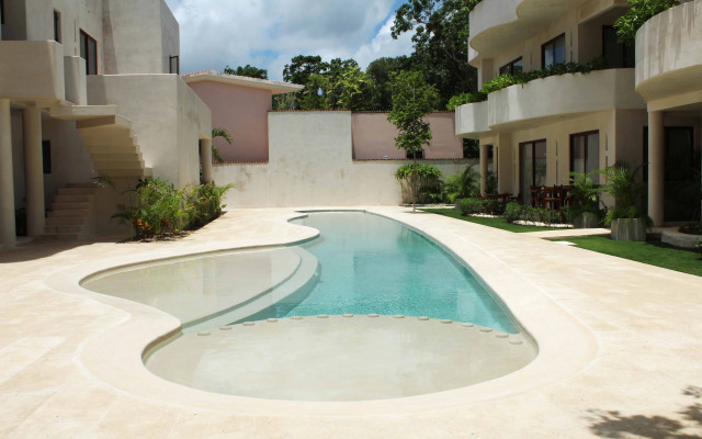 Niwa Tulum Luxury Suites