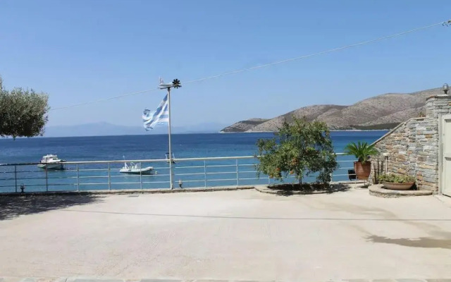 Beach Villa @ South Evia Island