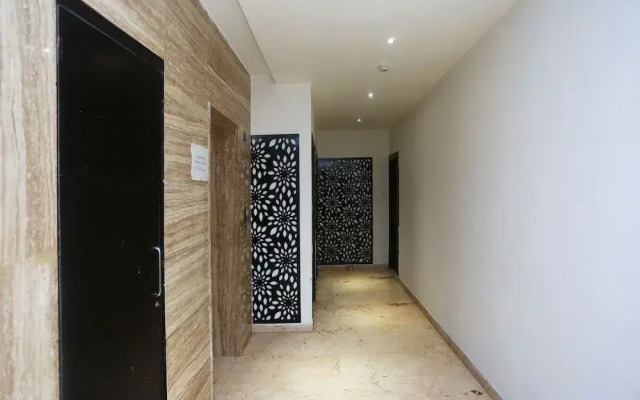 OYO 18255 The Idea Inn