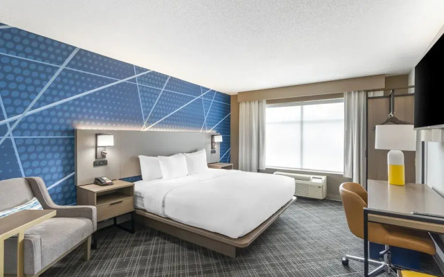 Country Inn & Suites by Radisson, Hampton, VA