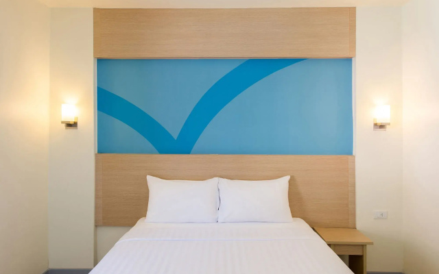 Hop Inn Lopburi (SHA Extra Plus)