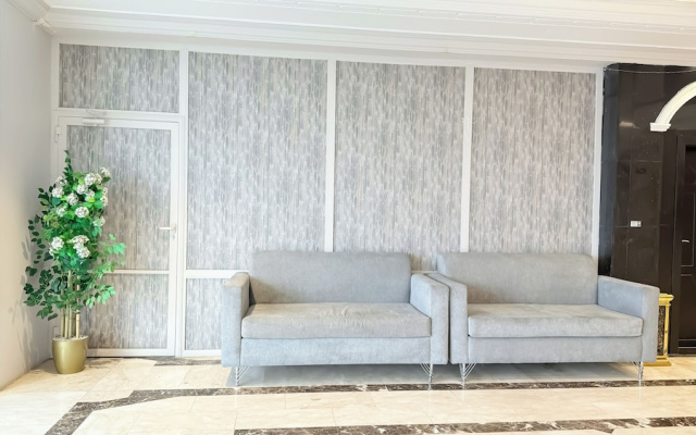 Al Raha Towers Serviced Apartments
