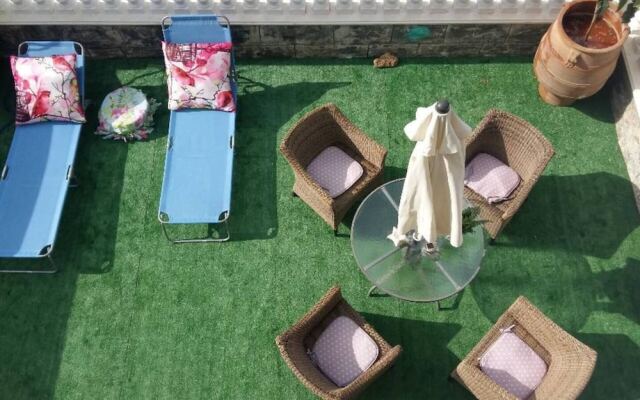 Bungalow Next TO THE Beach IN Malia