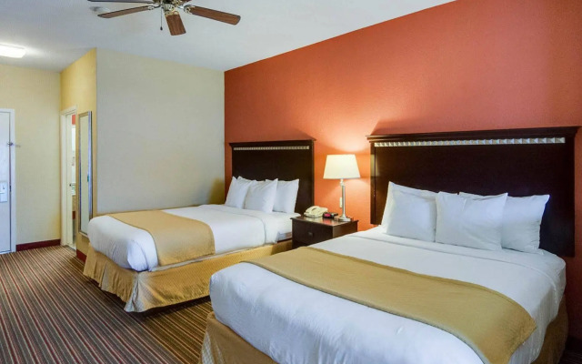 Quality Suites Houston North - Spring