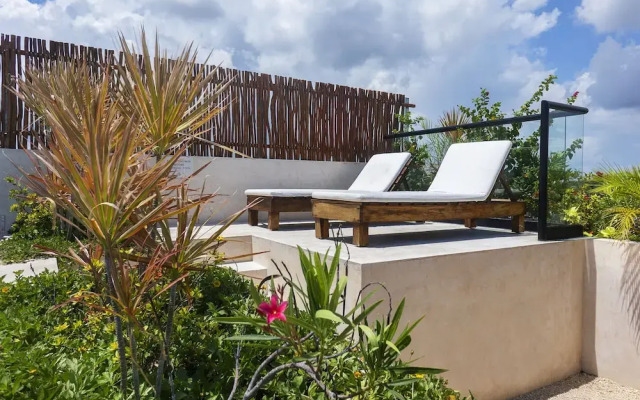 UJO Tulum
